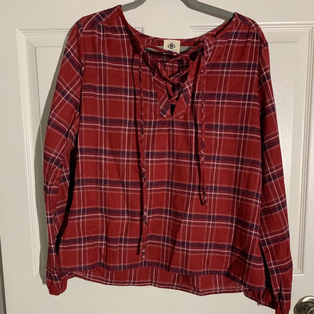 Red plaid top
